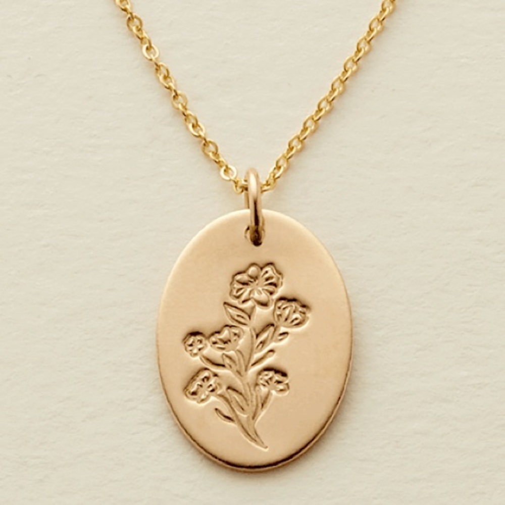 Bohemian Floral Family Engraved Pendant Necklace